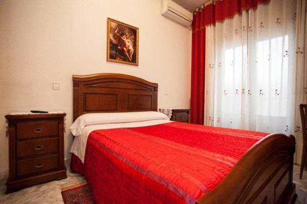 Hostal Palacios Fuencarral Madrid Exterior photo